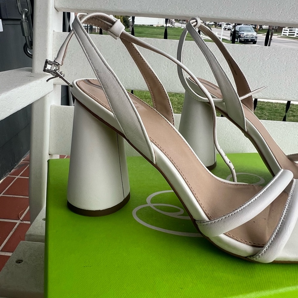 Sam Edelman White Heels - Picture 2 of 9